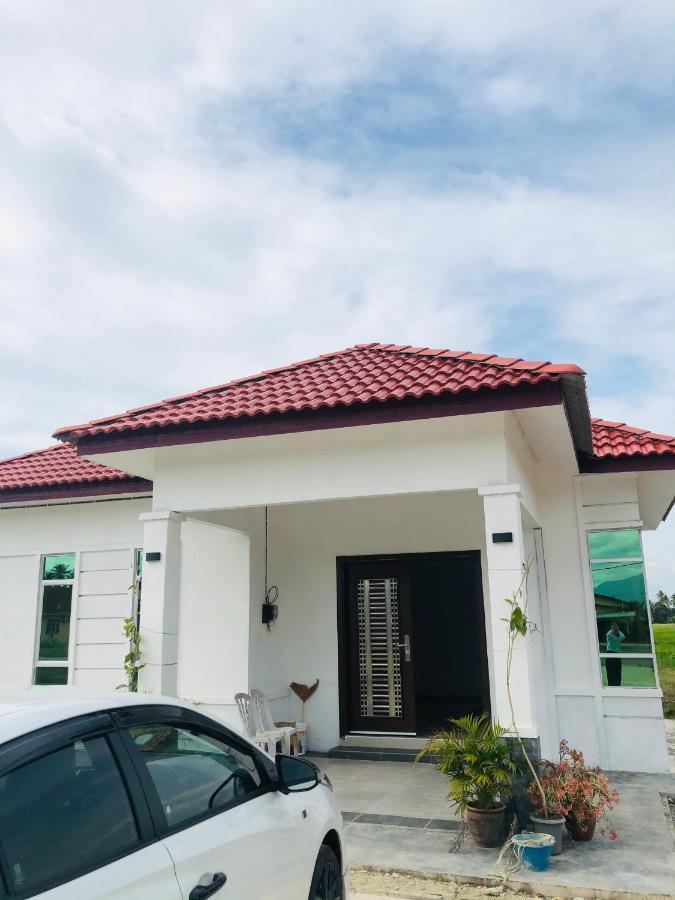 Aisyy Kampong Sungai Baru