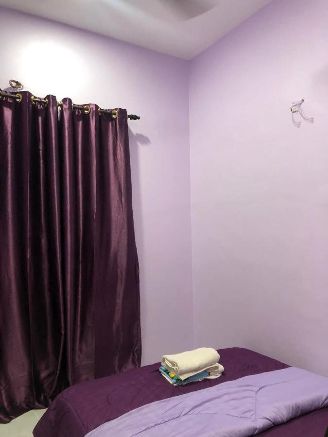 Aisyy Holiday home *